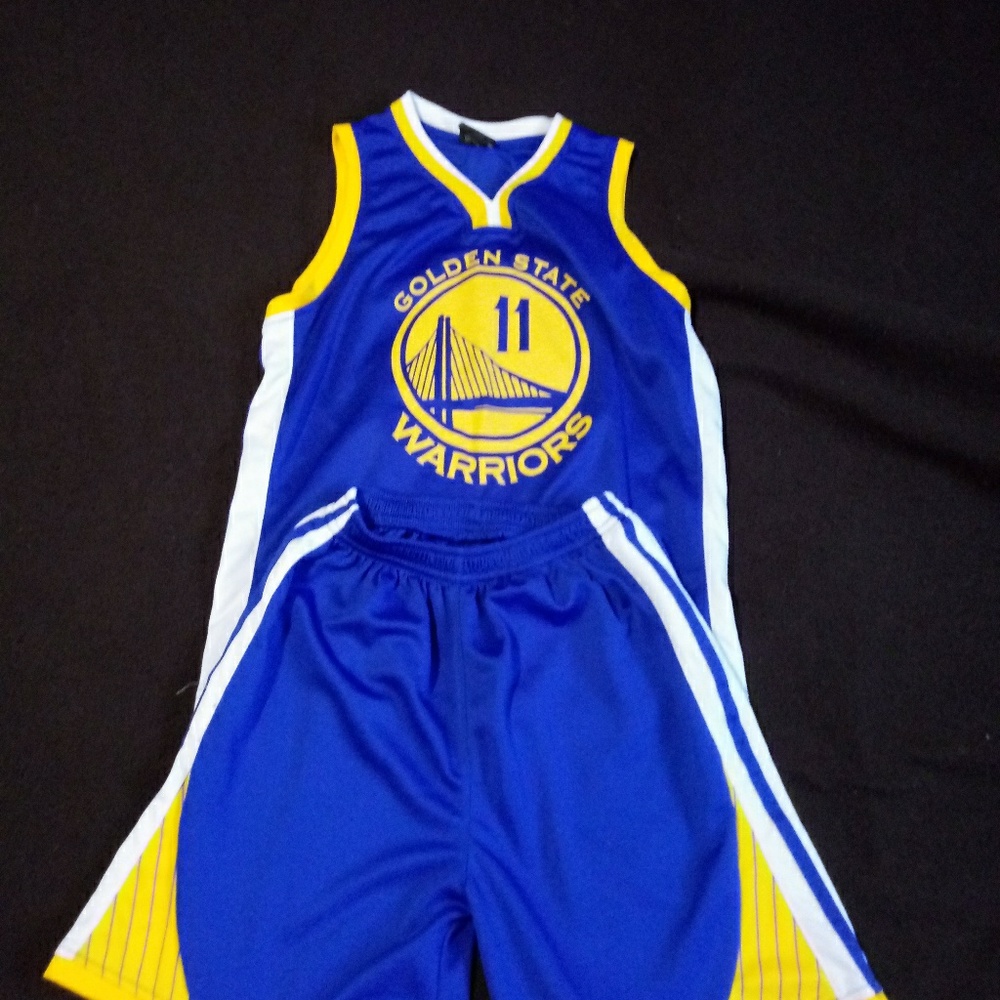 Klay Thompson jersey and matching shorts!